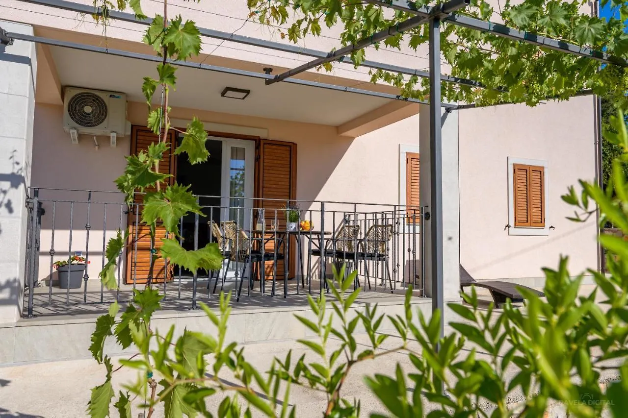 Apartments Horvat Veli Losinj