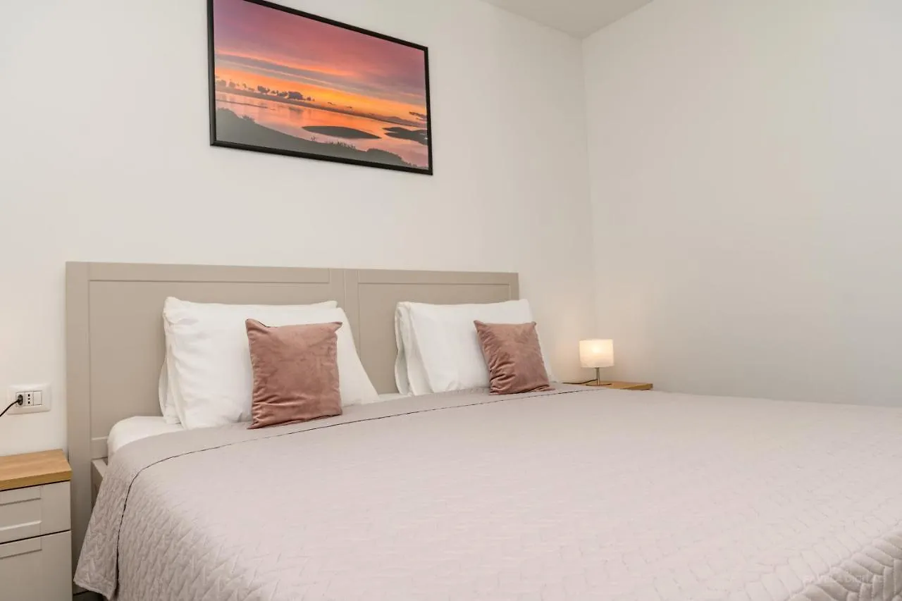 Apartments Horvat Veli Losinj 0*,
