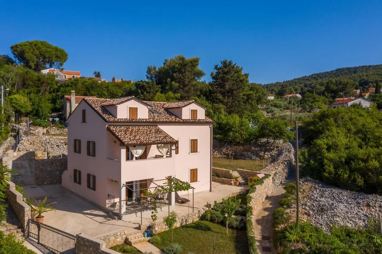 Apartments Horvat Veli Losinj