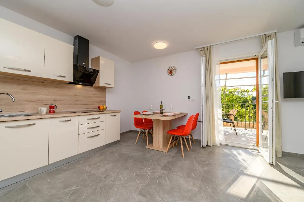 Apartments Horvat Veli Losinj