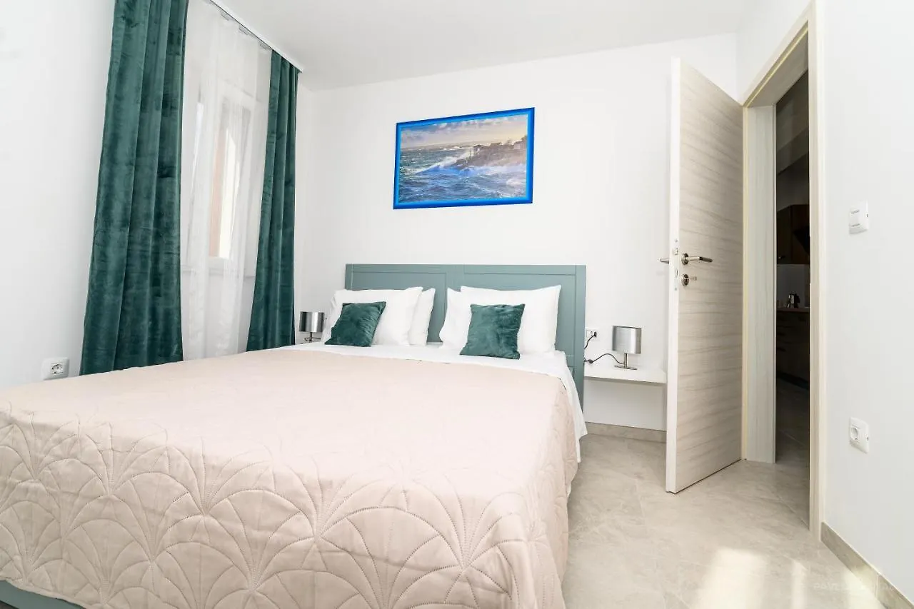 Apartments Horvat Veli Losinj 0*,